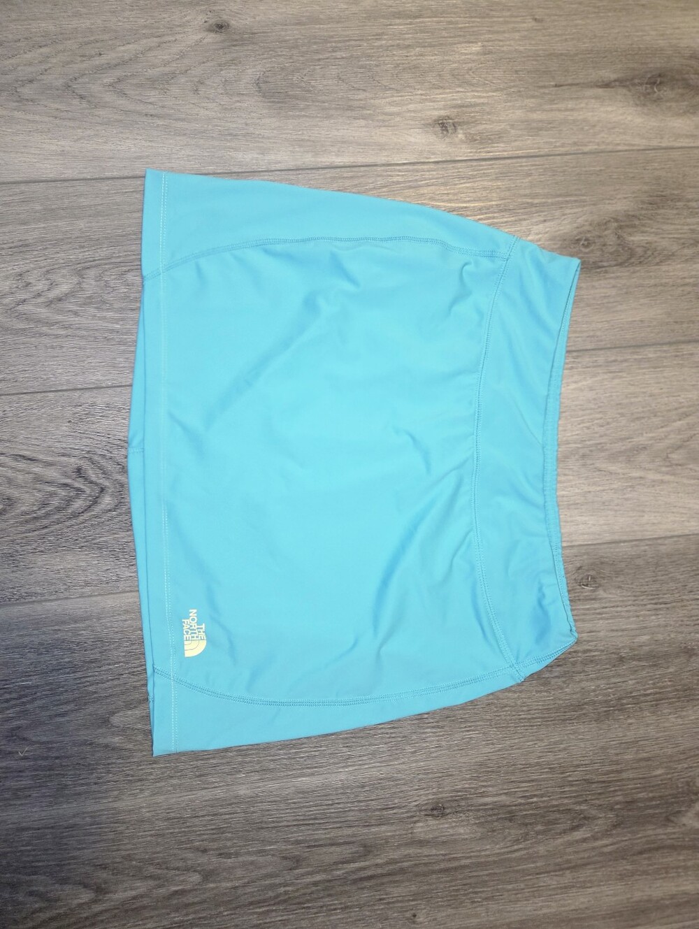 Womens The North Face Turquoise Athletic Skirt, Size Sm
